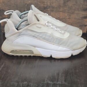 Nike Air Max 2090 "Triple White" or Was. Mens 10.5 Same Day Shipping
